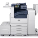 Xerox® VersaLink® C7100 Series, Farb-Multifunktionsdrucker mit Fächern und Zubehör